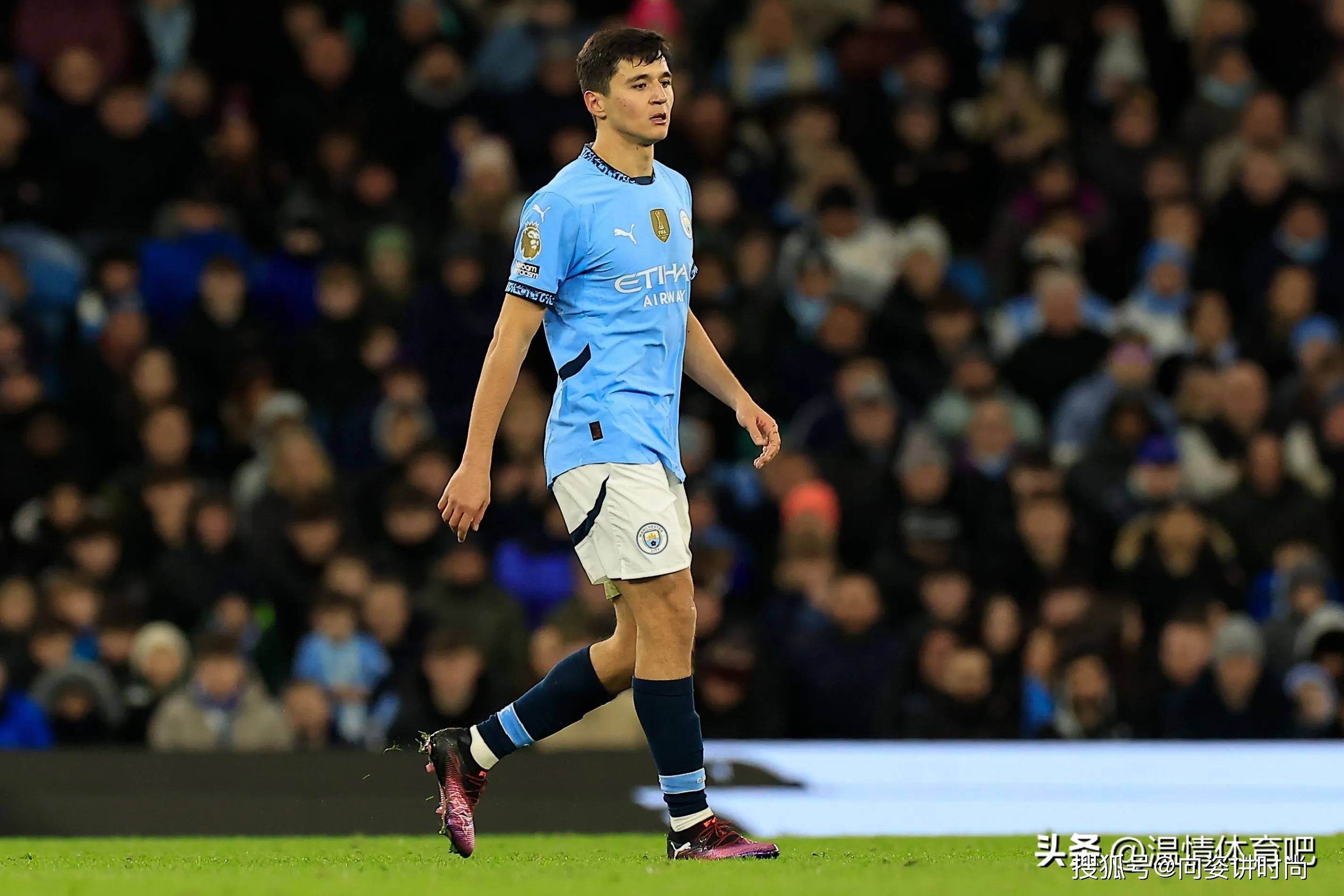 开云体育登录-曼城再次击败切尔西，延续胜利势头