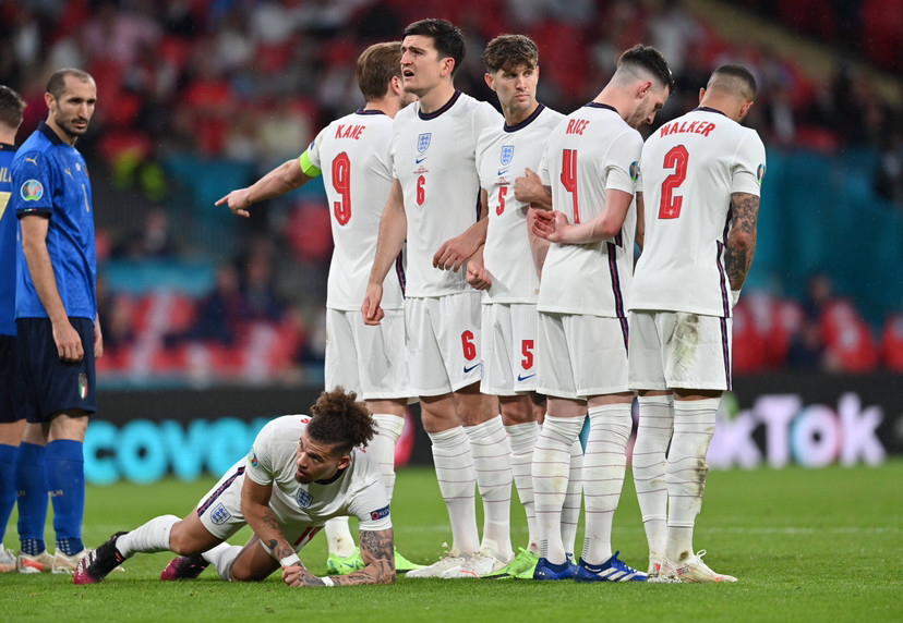 开云体育平台APP-曼城粉墨登场,赢得欧洲杯挑战赛