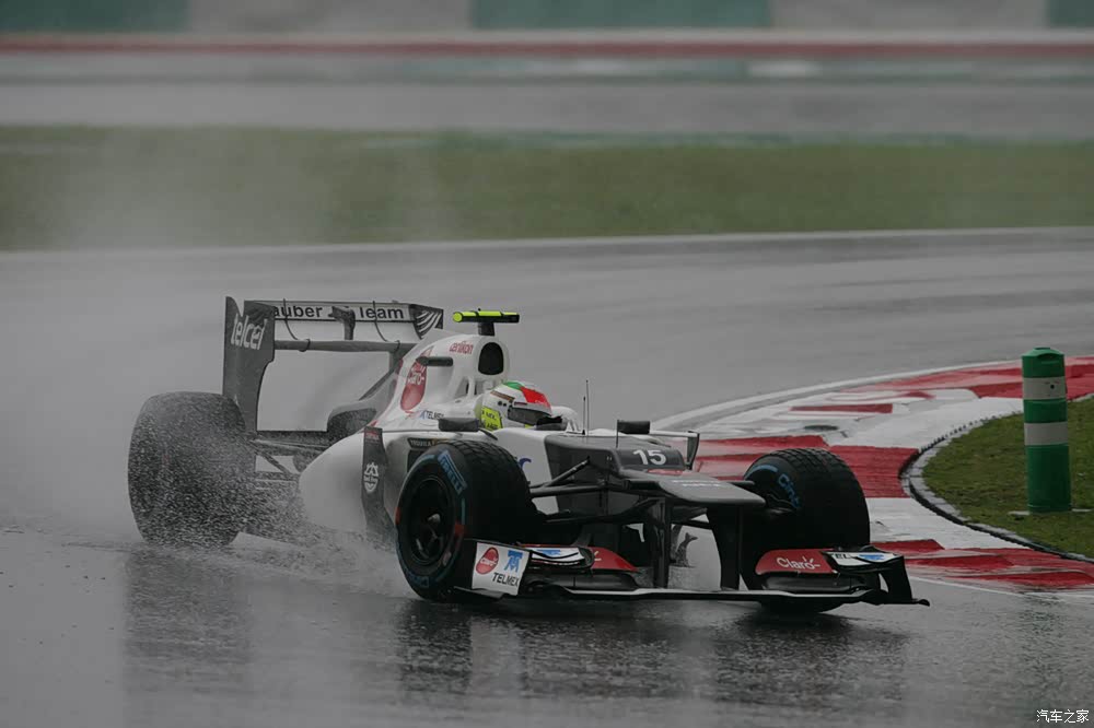 关于威廉姆斯翻盘红牛车队,佩雷兹状态火热的信息 关于威廉姆斯翻盘红牛车队,佩雷兹状态火热的信息
